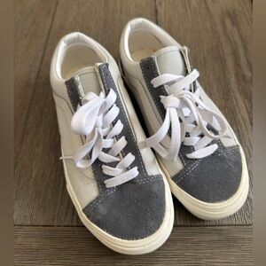 Vans White and Blue Sneakers - Size 6 Women’s